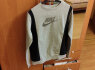 Nike paaugliškas džemperis 13 - 15 metų (1)